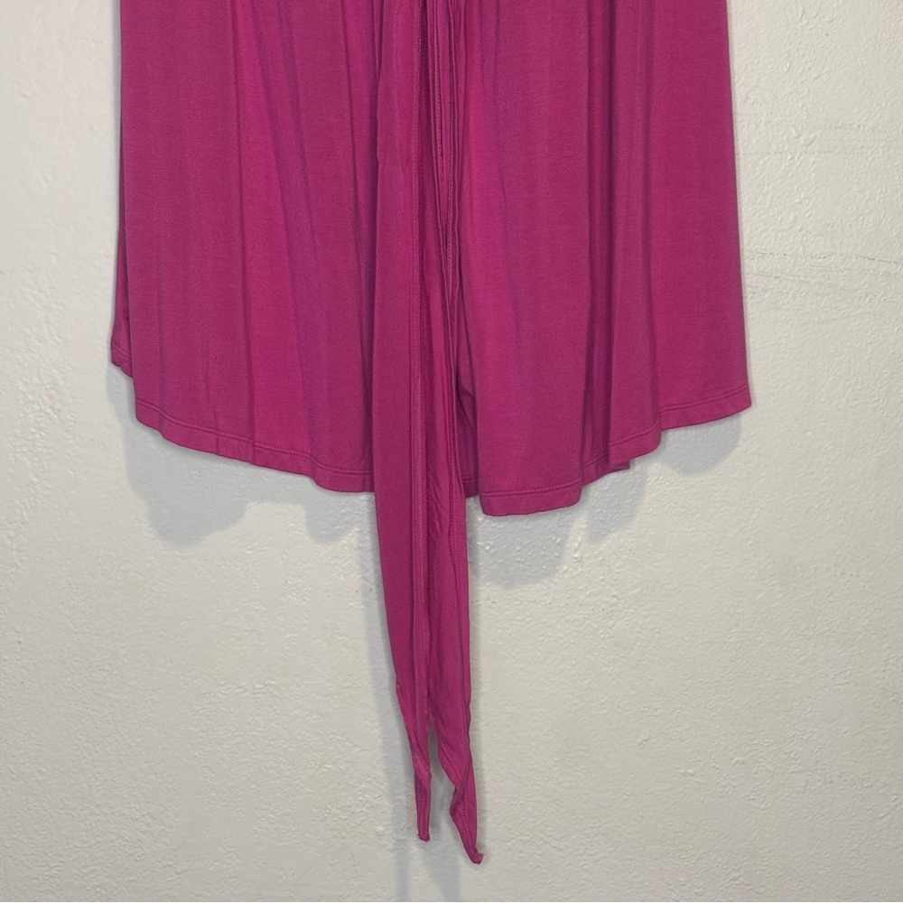 Magenta‎ Maternity & Nursing Pink Wrap Dress Pip & Vine Size Medium Pregnant - Picture 6 of 7